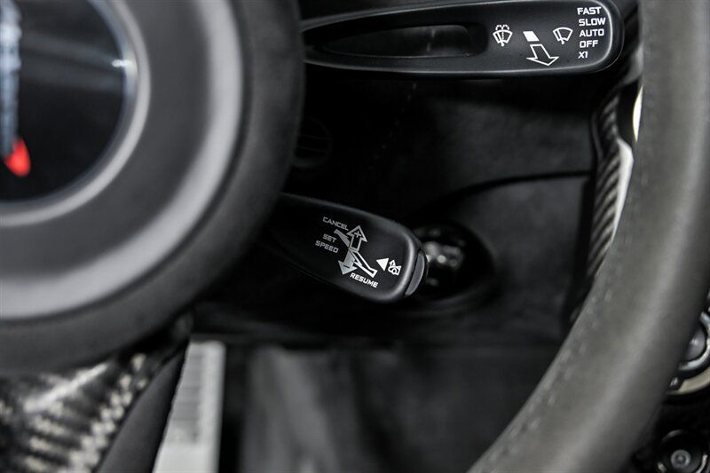 Used 2018 McLaren 720S RWD image 30
