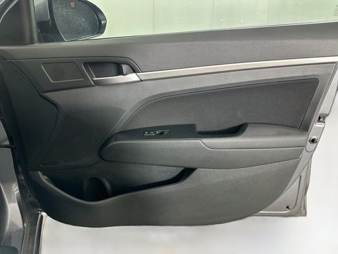 Used 2019 Hyundai Elantra Value Edition w/ Cargo Package FWD image 31