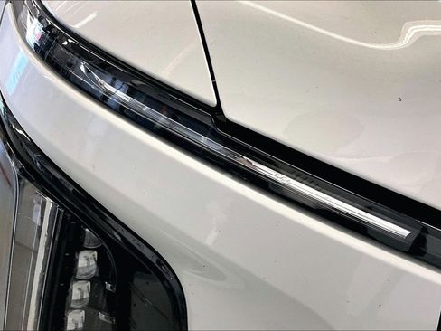 Used 2025 Cadillac Escalade V image 33