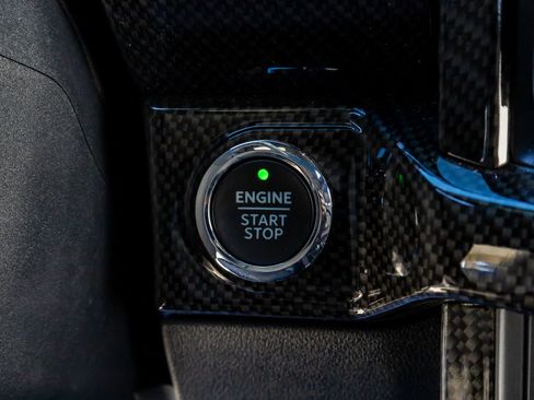 Used 2022 Ford F150 Lariat w/ Equipment Group 502A High image 20