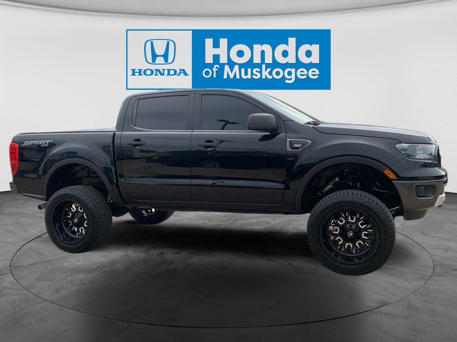 Used 2021 Ford Ranger XLT w/ Equipment Group 301A Mid AWD/4WD image 4