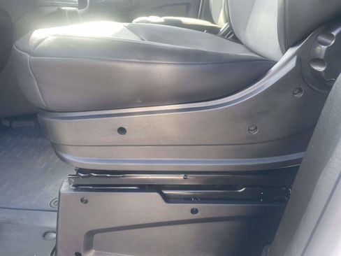 Used 2025 RAM ProMaster 2500 w/ Convenience Group FWD image 14