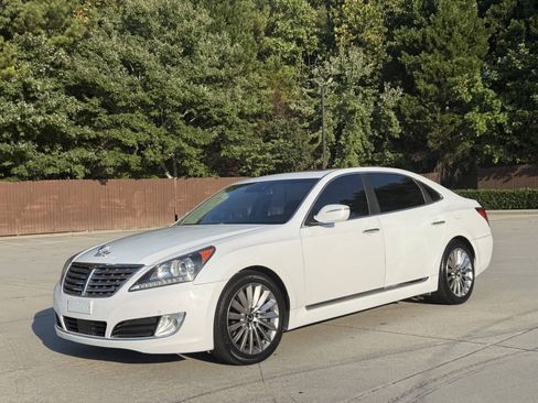Used 2014 Hyundai Equus Signature RWD image 35