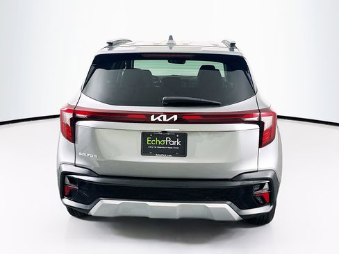 Used 2024 Kia Seltos S image 7