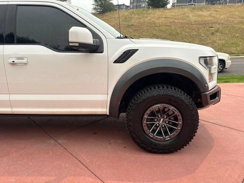 Used 2019 Ford F150 Raptor w/ Equipment Group 802A Luxury AWD/4WD image 33