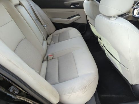 Used 2019 Nissan Altima 2.5 SV FWD image 20