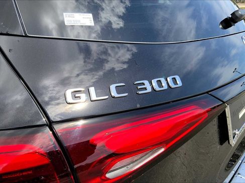 Certified 2025 Mercedes-Benz GLC 300 4MATIC image 19