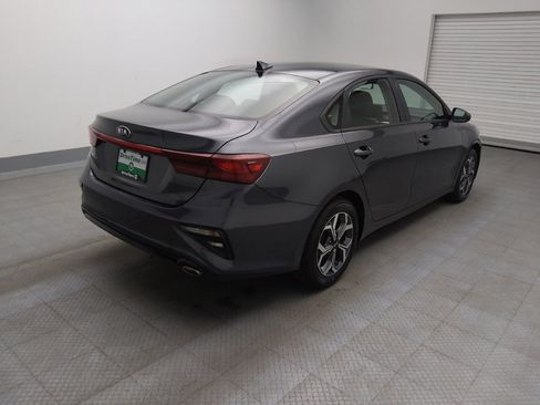 Used 2019 Kia Forte LXS image 9