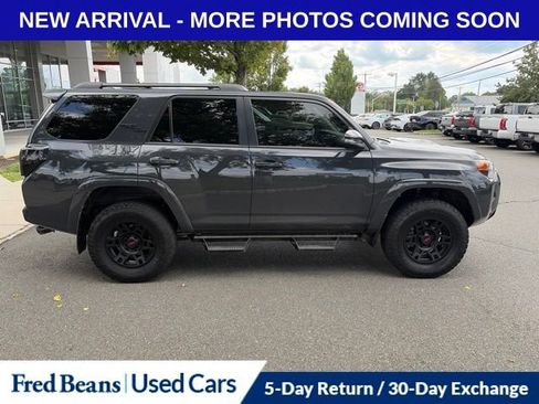 Used 2024 Toyota 4Runner TRD Off-Road Premium w/ Moonroof Package AWD/4WD image 2