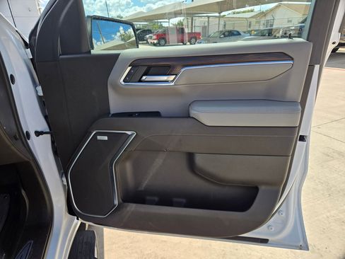 Used 2022 GMC Sierra 1500 SLT w/ SLT Premium Package image 29