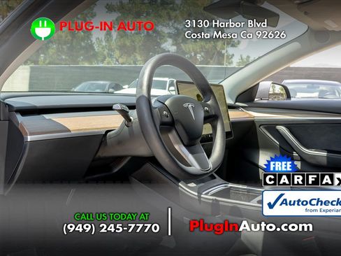 Used 2023 Tesla Model 3 Standard Range RWD image 5