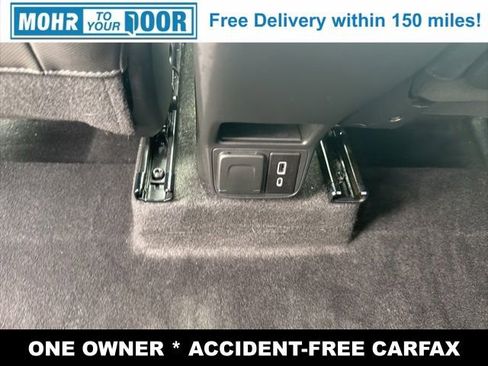 Used 2023 Chevrolet TrailBlazer RS w/ Sun and Liftgate Package FWD image 34