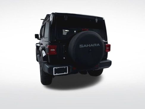 Used 2019 Jeep Wrangler Unlimited Sahara w/ Dual Top Group image 20