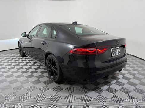 Used 2024 Jaguar XF R-Dynamic SE AWD/4WD image 3