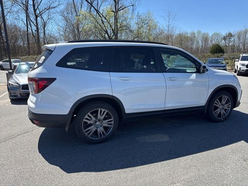 Used 2022 Honda Pilot Sport image 8