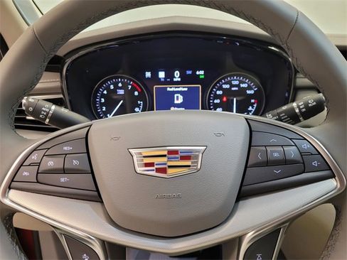 New 2026 Cadillac XT5 Premium Luxury w/ LPO, ONYX Package image 20