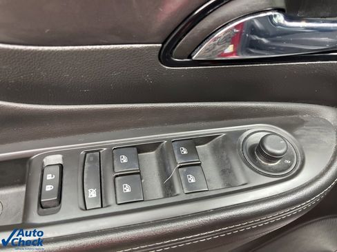 Used 2019 Buick Encore Preferred image 30