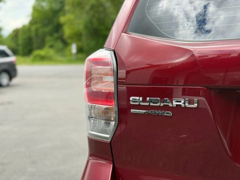 Used 2017 Subaru Forester 2.5i w/ Alloy Wheel Package AWD/4WD image 34