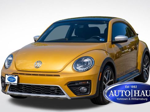 Used 2017 Volkswagen Beetle 1.8T Dune FWD image 1