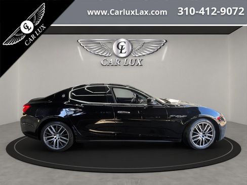 Used 2016 Maserati Ghibli image 8