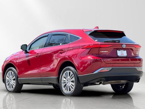 Used 2021 Toyota Venza XLE AWD/4WD image 7
