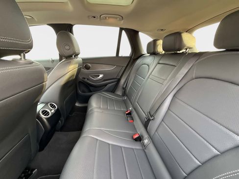 Used 2021 Mercedes-Benz GLC 300 GLC 300 image 15