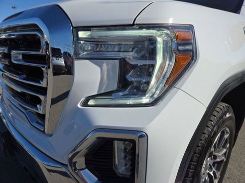 Used 2021 GMC Sierra 1500 SLT w/ X31 Off-Road Package AWD/4WD image 8