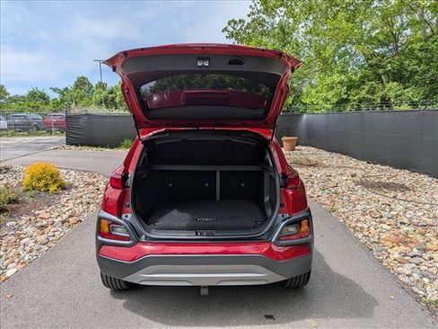 Certified 2021 Hyundai Kona Limited w/ Cargo Package AWD/4WD image 18