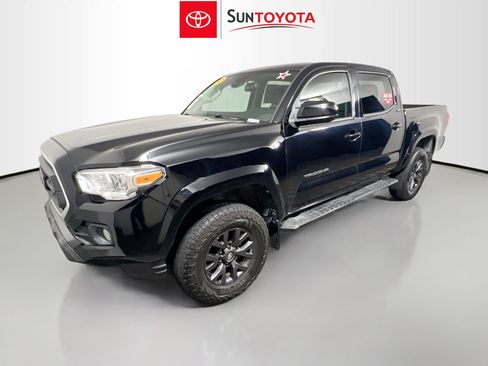 Used 2020 Toyota Tacoma SR5 image 9