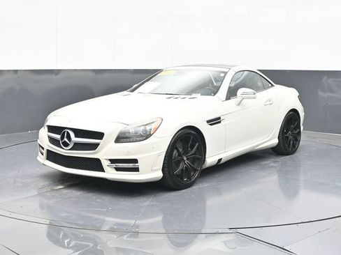 Used 2013 Mercedes-Benz SLK 350 image 3