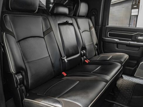Used 2025 RAM 2500 Laramie AWD/4WD image 29