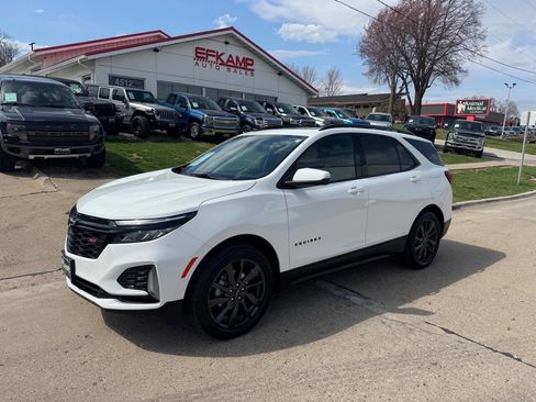 Used 2024 Chevrolet Equinox RS w/ RS Leather Package image 1