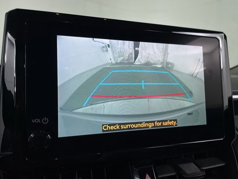 Used 2023 Toyota Corolla Cross LE image 15