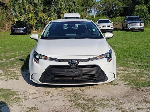 Used 2024 Toyota Corolla LE FWD image 6