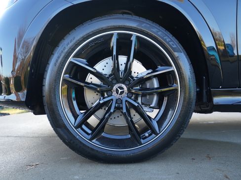 New 2026 Mercedes-Benz GLE 580 4MATIC image 13