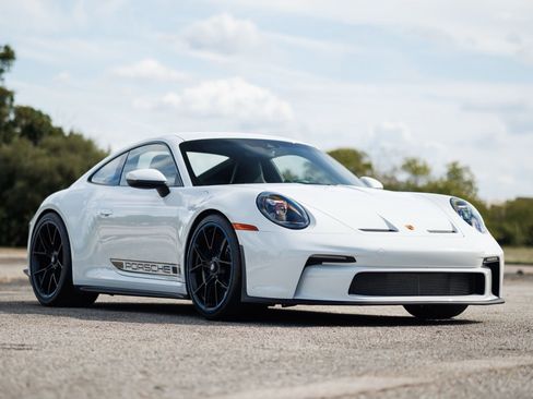 Used 2022 Porsche 911 GT3 RWD image 6