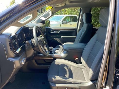 Used 2023 GMC Sierra 1500 Elevation AWD/4WD image 11