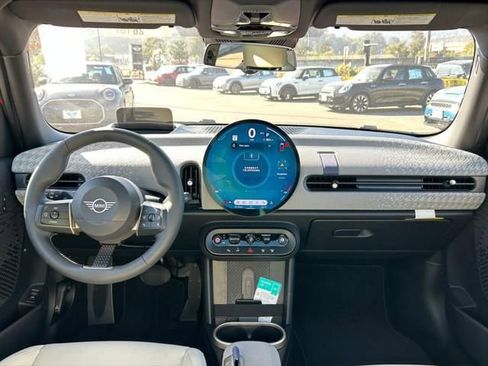 New 2026 MINI Cooper 4-Door Hardtop image 32