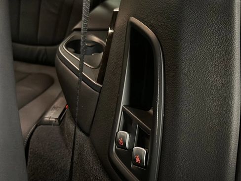 Used 2019 BMW X7 xDrive50i w/ Premium Package image 13