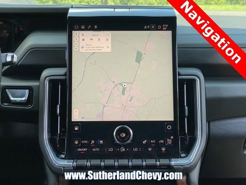 Certified 2025 GMC Yukon XL Denali image 34