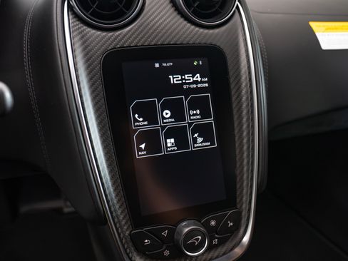 Used 2019 McLaren 600LT RWD image 13
