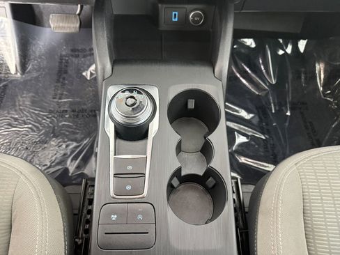 Used 2020 Ford Escape S image 20