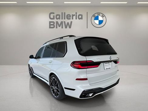 Used 2026 BMW X7 xDrive40i w/ M Sport Package image 15