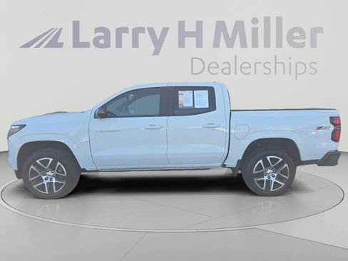 Certified 2024 Chevrolet Colorado Z71 w/ Z71 Convenience Package 2 AWD/4WD image 10