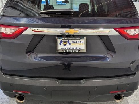 Used 2020 Chevrolet Traverse LT image 57