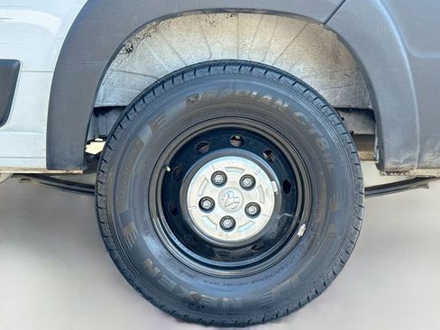 Used 2023 RAM ProMaster 3500 FWD image 10