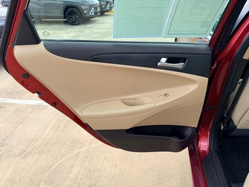 Used 2012 Hyundai Sonata GLS FWD image 21