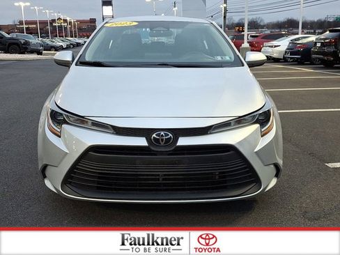Certified 2023 Toyota Corolla LE image 2