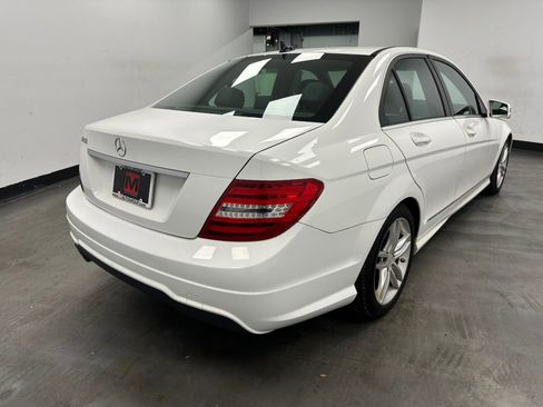Used 2013 Mercedes-Benz C 250 Sport image 8