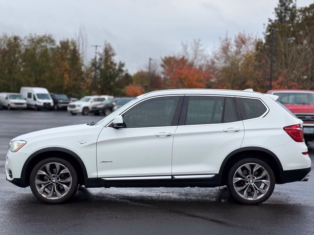Used 2016 BMW X3 xDrive28i AWD/4WD image 2
